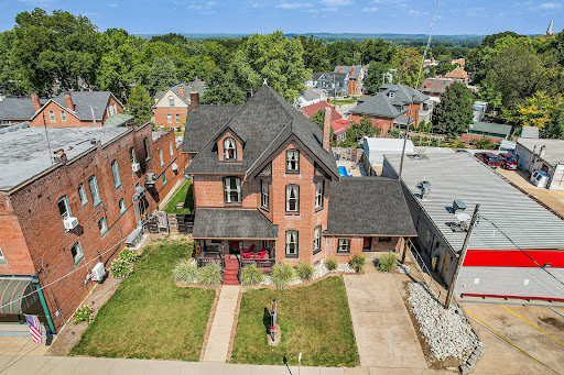 Brick House of Washington - Thumbnail
