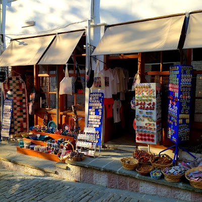 Bazar Gjirokastra