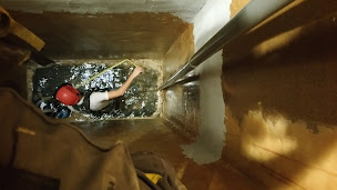 Photo n°17 de BOTHIER - Entreprise de cordistes pour travaux en hauteur, acrobatiques, d'accès difficile à Marseille, Bouches-du-Rhône, 13 à Fos-sur-Mer (Entreprise de nettoyage de vitres)