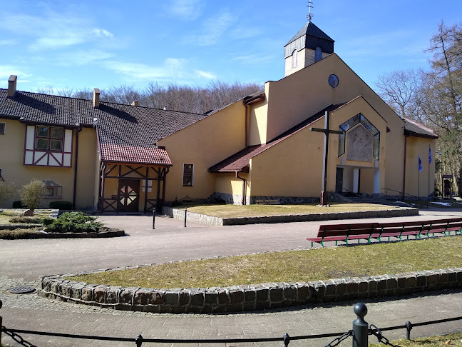 Opinii despre Sanktuarium Matki Bożej Brzemiennej w Gdańsku Matemblewie în Pruszcz Gdański - Kościół