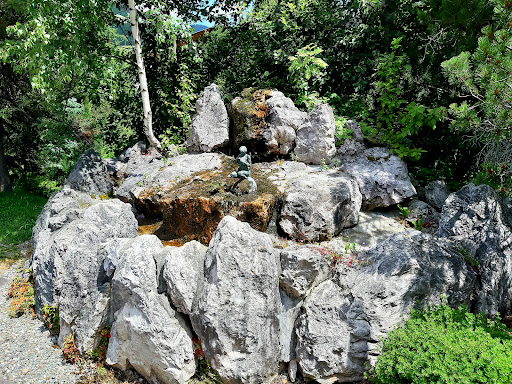 Pomnik dziecka. - Italy