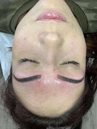 Photo n°20 de Le petit Cocktail Beauté à Orléans (Salon de manucure)