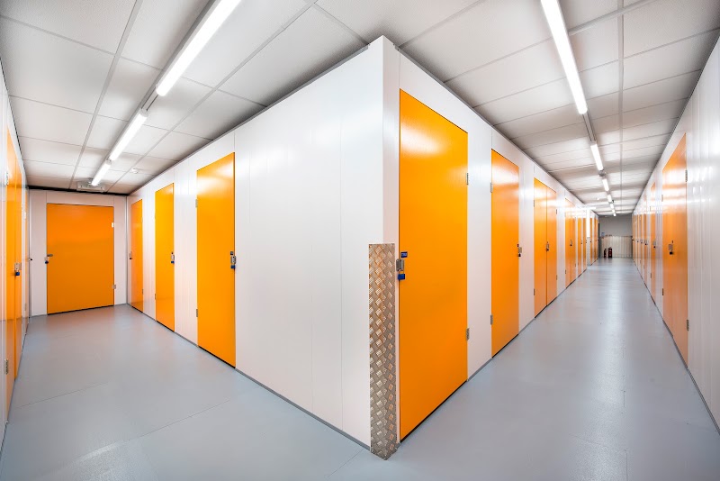 Shurgard Self Storage Wolverhampton photo 3