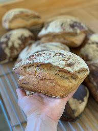 Photo n°17 de Le Pain des Sauniers - Fournil atypique bio 100% levain naturel à Niort (Boulangerie)