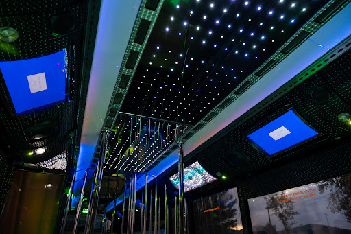 Party bus - Discobus Mallorca - Thumbnail