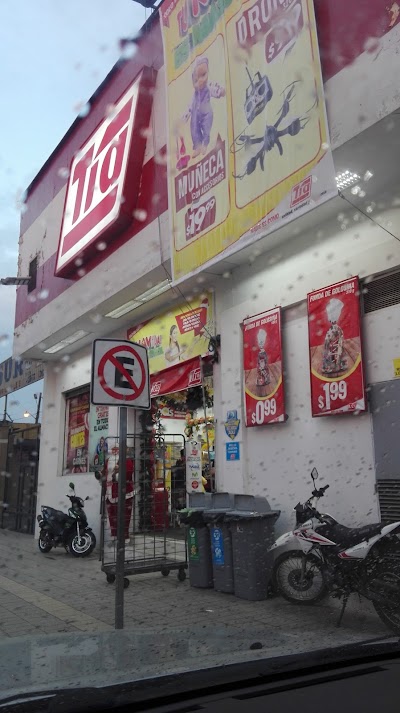 Photos of T&Iacute;A Machala 6 Corners