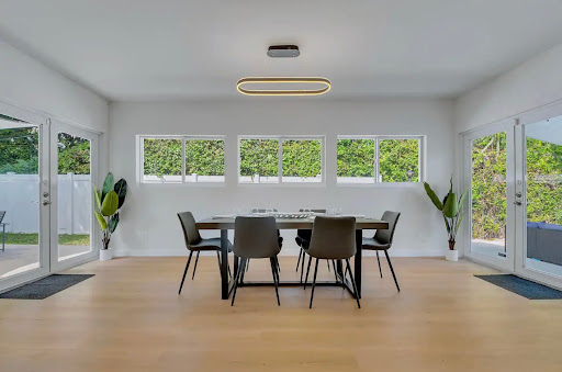 Construction 305 - Visual