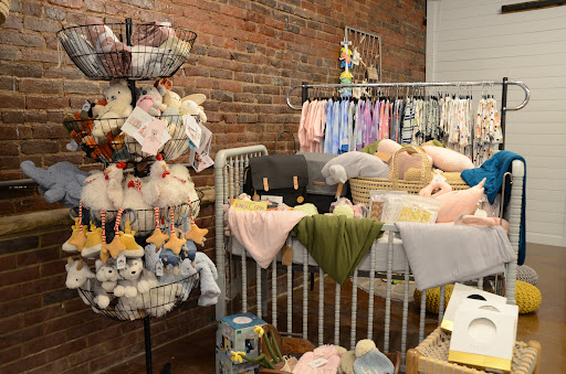 Em + Kate Boutique - Thumbnail
