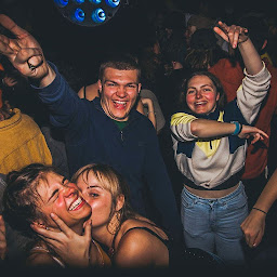 Photo n°6 de Sullys Bar & Club Meribel à Les Allues (Bar avec musique live)