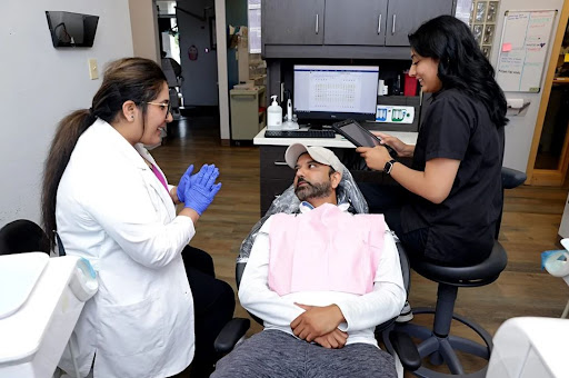 Smile N' Style Dental of Carmel