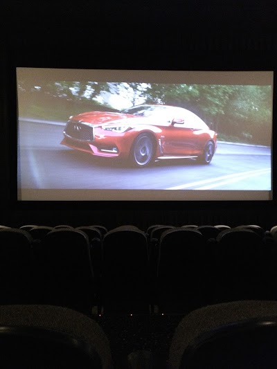 Photos of Regal Cinemas New Albany 16