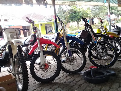 Photos of TOKO WIJAYA MOR BAUT
