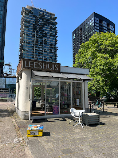 Leeshuis -stichting TOLHUISTUIN