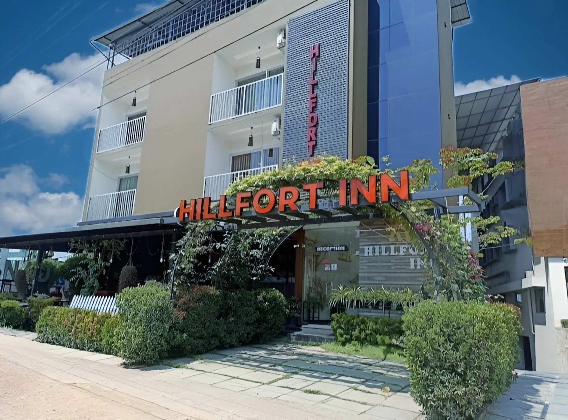 Hillfort Inn