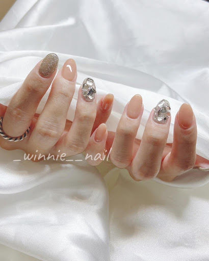 Winnie nail 妮倪美甲評價、價格、網友推薦資訊 - 細心專業美甲服務