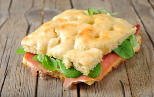 Photo n°2 de Ö MAMA - Pasta Bar à La Ville-du-Bois (Restaurant)