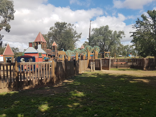Maddingley Park - Visual