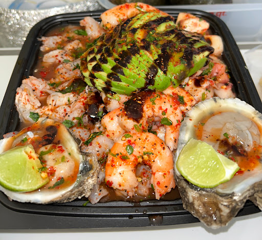 Mariscos El Plug - Thumbnail