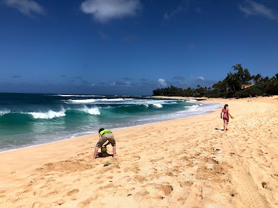 Bellows Field Beach Park Campground