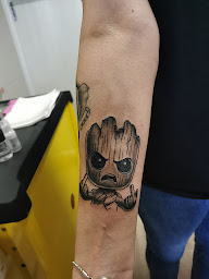 Photo n°25 de la cabane à tattoo à Frévent (Tatoueur)
