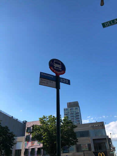 Delancey St/Essex St - Thumbnail