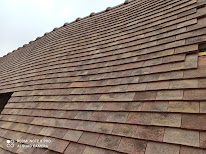 De Bois à Toit à Pierres