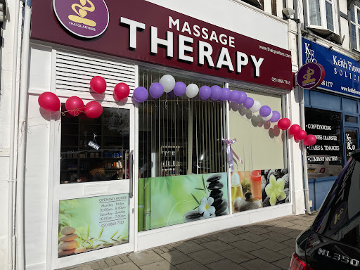 Thai Quarters Pinner