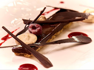 Photo n°18 de Logis Hôtel du Grand Cerf à Ernée (Restaurant)