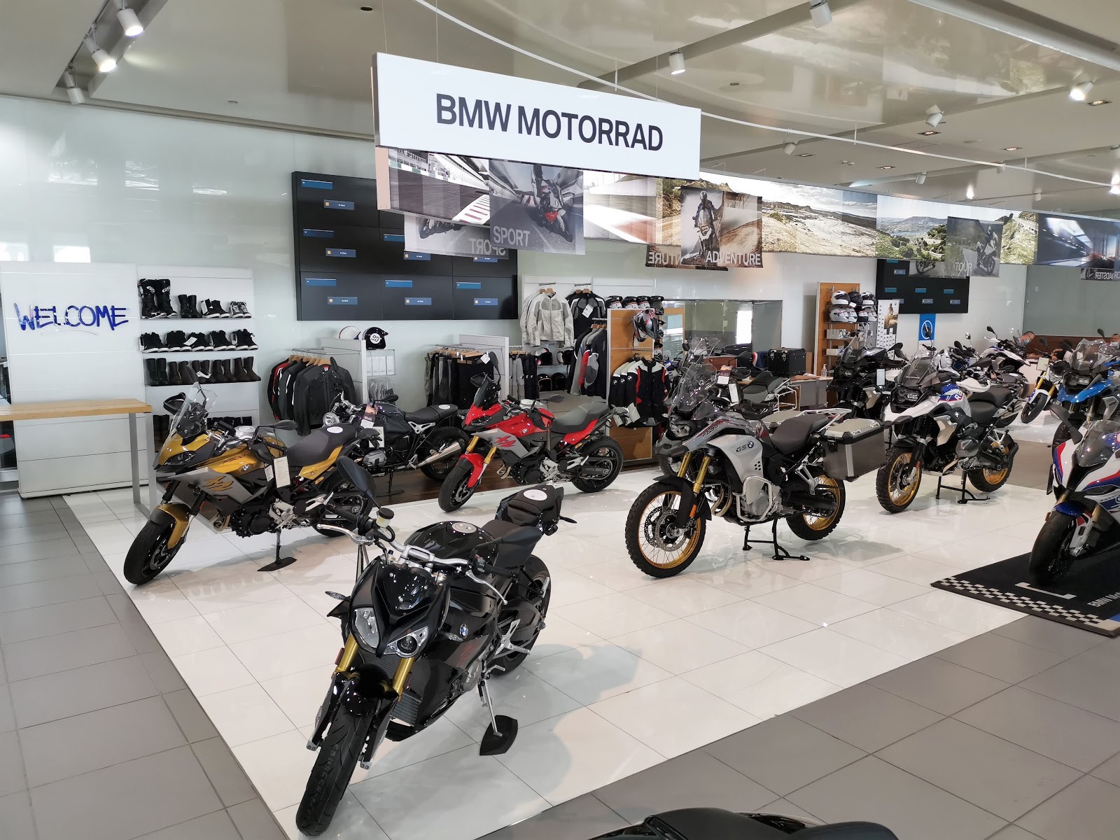 وكالة دراجات BMW - صورة 2