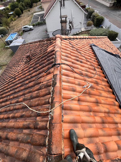BKR Solution Habitat - Couvreur rénovation - nettoyage et démoussage toiture