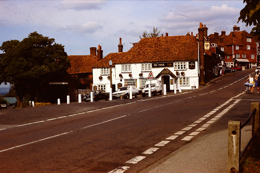 The Vine, Goudhurst Gallery - United Kingdom
