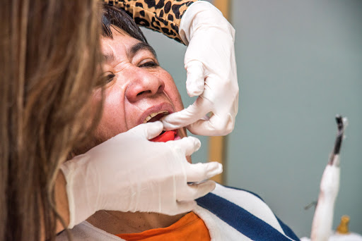 Clínica Dental Zina-Dent - Thumbnail