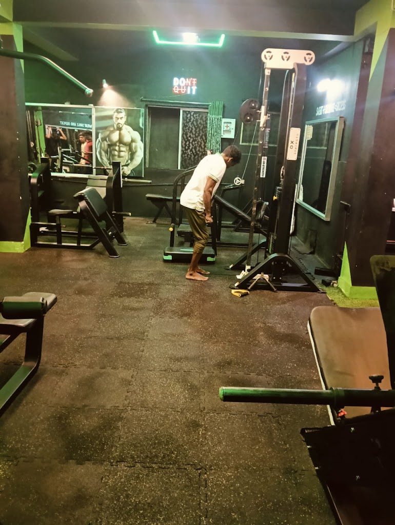 Lord S Fitness Army Gym