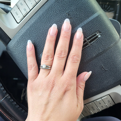 Ames Nails - Visual