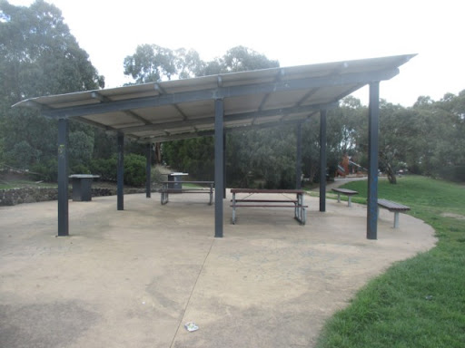 Merri Park Dog Off Leash Area - Thumbnail