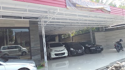 Photos of Elisabet Auto
