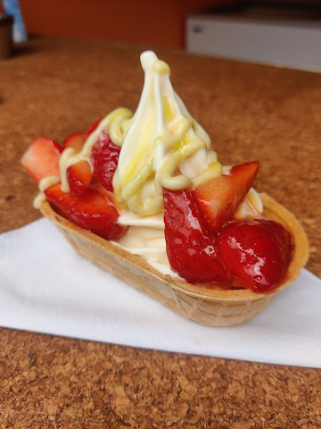 Soft and Swirly by null