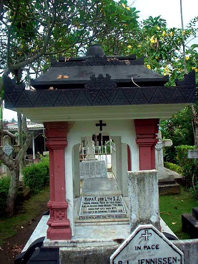 Photos of Kerkop Muntilan (Makam Romo Sandjaja)