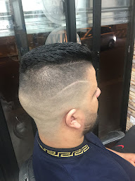 Photo n°17 de Barber shop DZ 54 à Paris (Salon de coiffure)