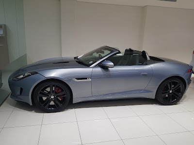 Photos of Sandton Land Rover