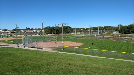Veterans Memorial Park Pool & Ice Arena​ - Thumbnail