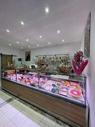 Photo n°9 de Les Delices de Laura à Les Mages (Boucherie)