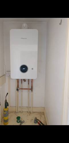 Comments and reviews of Purely plumbing and heating