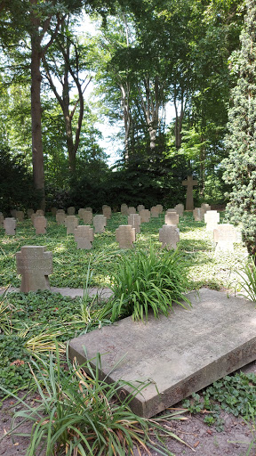 Soldatenfriedhof - Kriegsgräbergedenkstätte - Thumbnail