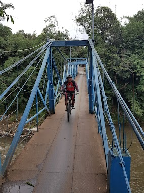 Jembatan Gantung citayam, Author: Bambang Notodarmojo