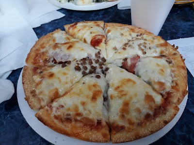 Matas Greek Pizza