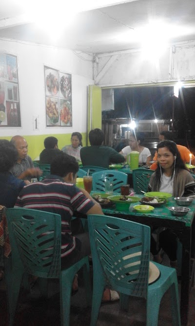 Photos of Seafood dan Pecel Lele Wak Waow