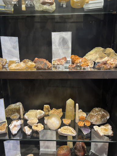 Crystal Healing Studio - Thumbnail