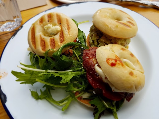 Goodness Gracious Cafe