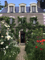 Photo n°1 de Poletaeff Hélène à Port-Bail-sur-Mer (Agence immobilière)